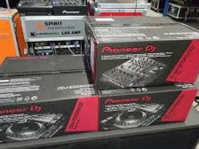 Shitet 2 Pioneer CDJ-2000 Nexus2 dhe 1 PIONEER DJM-900 Nxs2