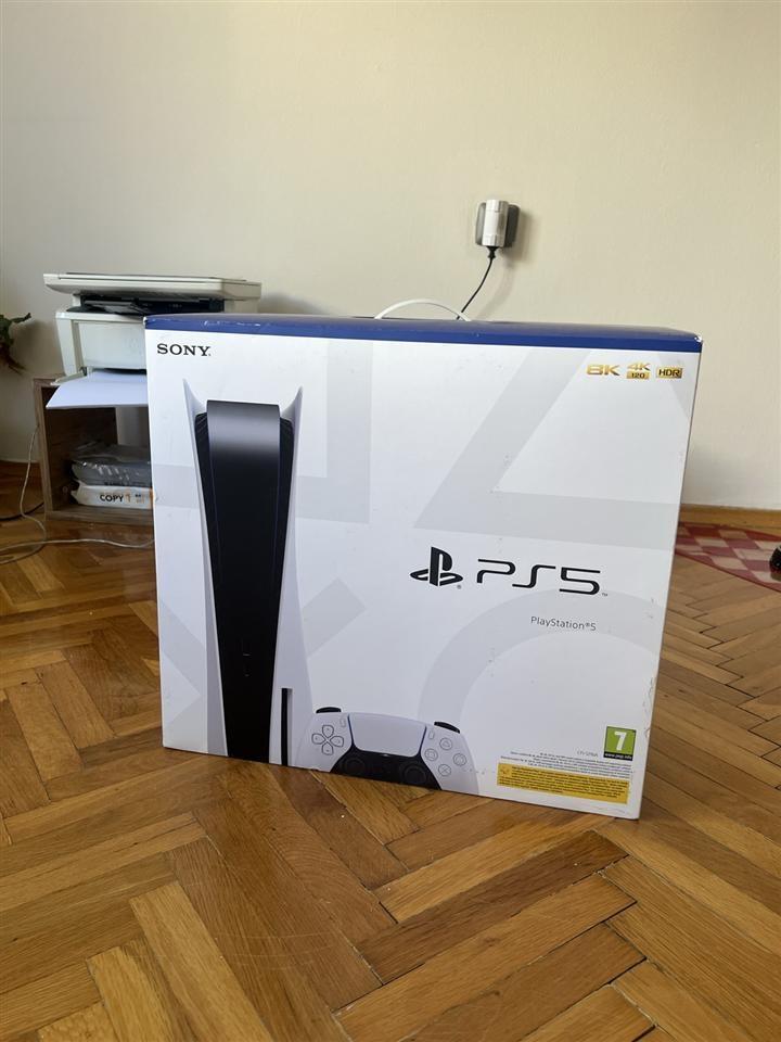 Brand New PlayStation 5 Console 2TB Pro  with FIFA 25
