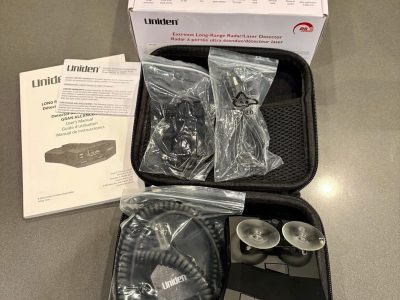 New Sealed Original Uniden R8 Long Range Radar Detector