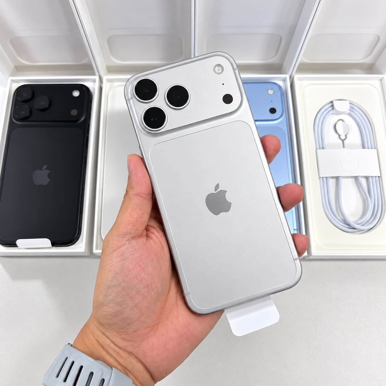 Original Apple iPhone 18 Pro Max, iPhone 18 Pro, iPhone Duo , iPhone 17 Pro Max, iPhone 17 Pro, iPhone 17, iPhone Air,
